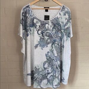 Luxe Gray Paisley floral gray blue capped Top shirt Leebe soft poly rayon NEW